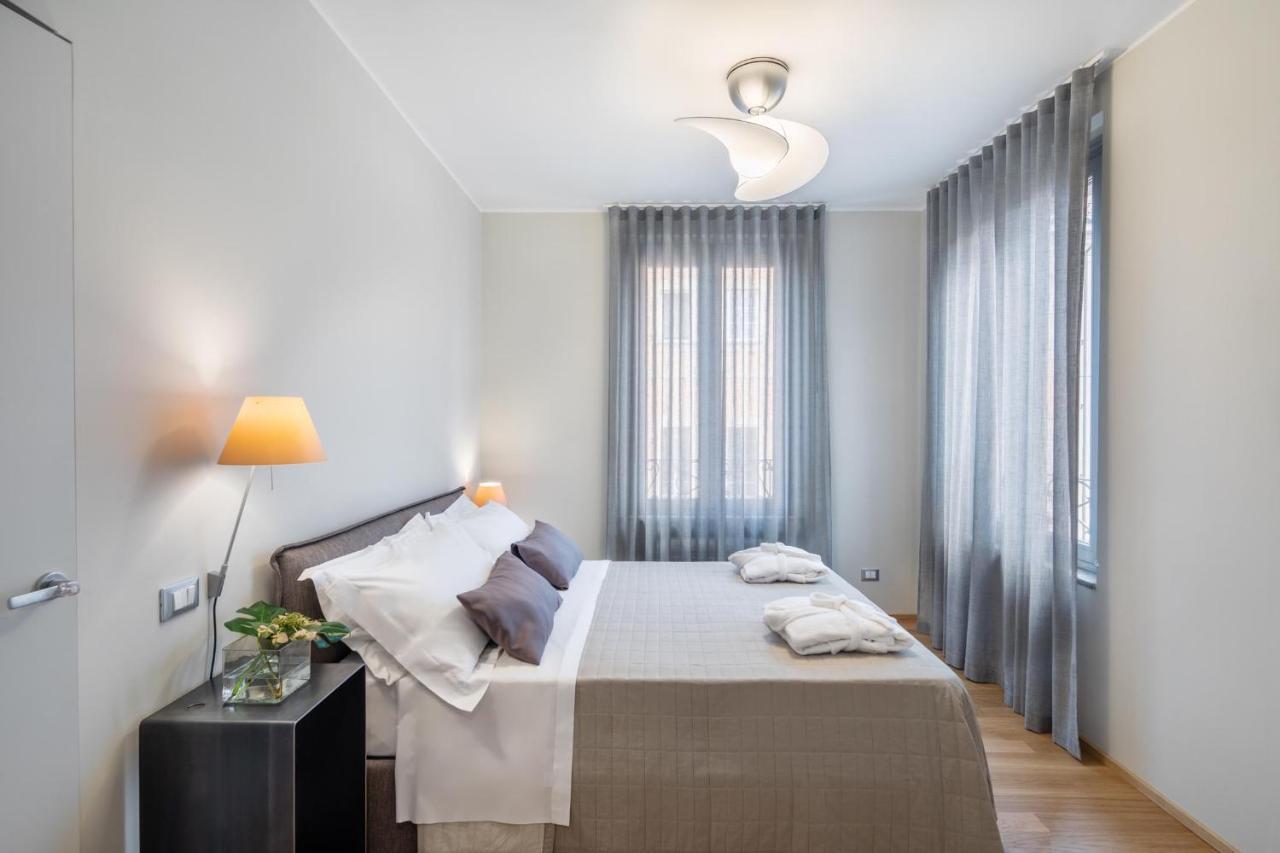 30Cavour Luxury Suites Pavia Exteriör bild