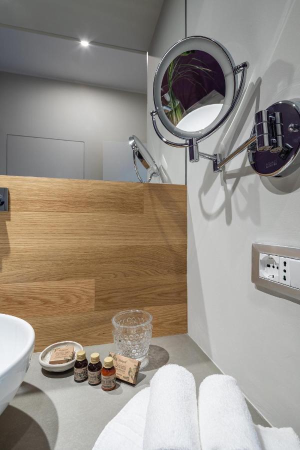 30Cavour Luxury Suites Pavia Exteriör bild