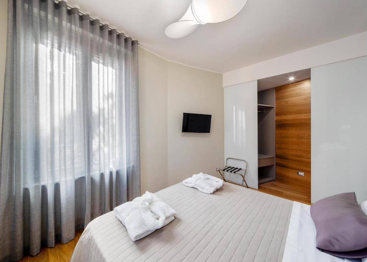 30Cavour Luxury Suites Pavia Exteriör bild